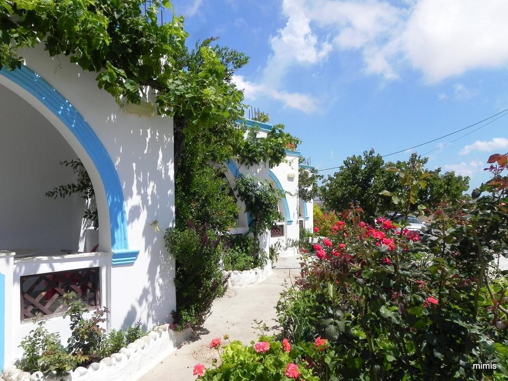 Mihalis Studios Lakki  Rum bild