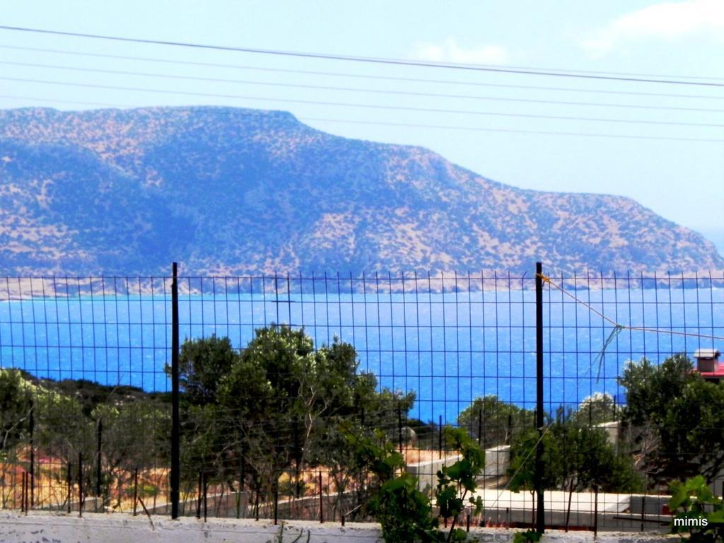 Mihalis Studios Lakki  Rum bild